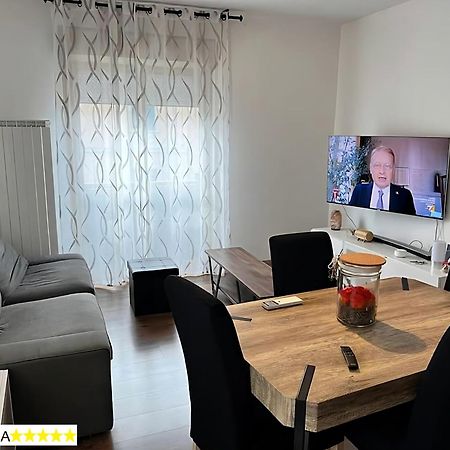 Gorizia Central Luxe Apartment 6 Posti Letto Екстериор снимка